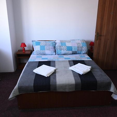 Hostel Ruxandra Focşani Dış mekan fotoğraf