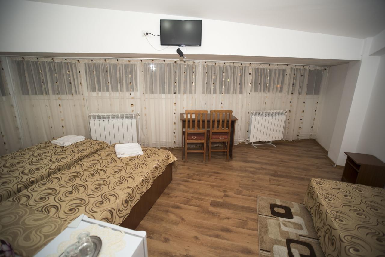 Hostel Ruxandra Focşani Dış mekan fotoğraf